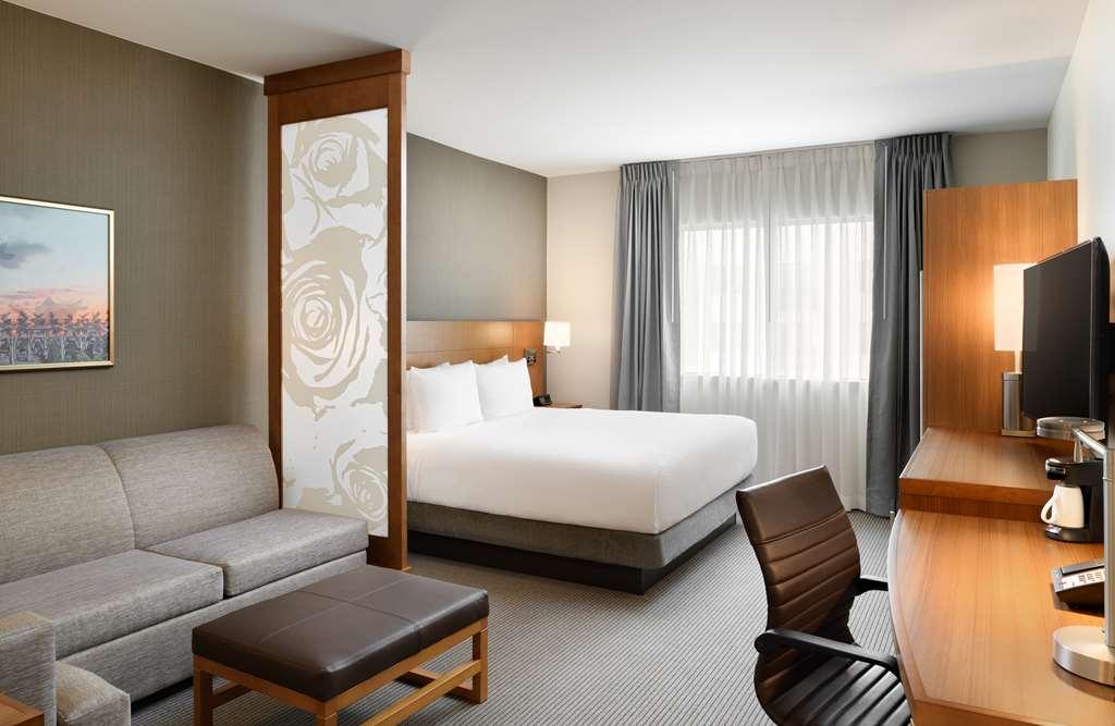 Hyatt Place Pasadena Bilik gambar